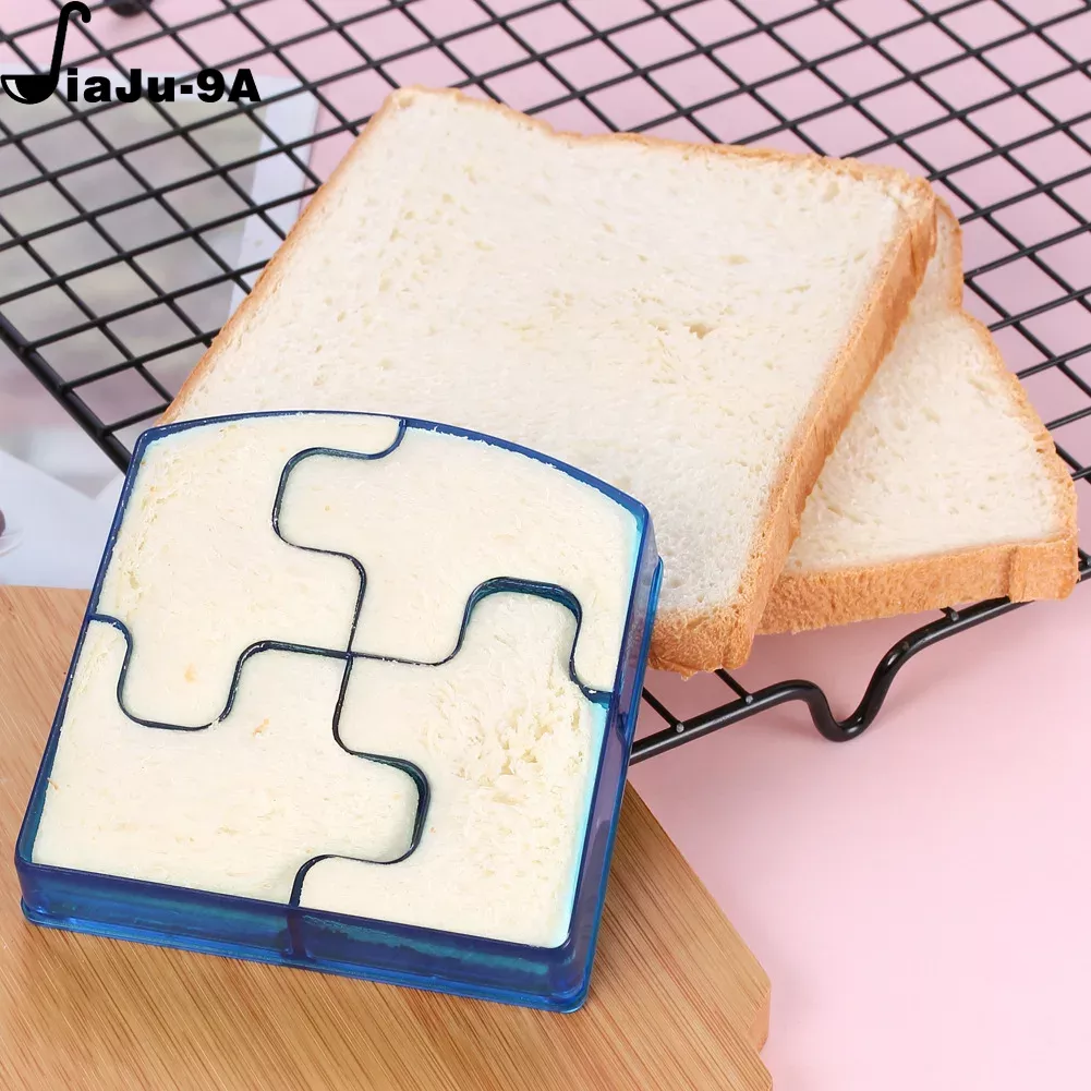 Cortadores de sándwiches para niños, molde de plástico para cortar pan de comida, sellador, cortador de almuerzo, para niños, accesorios de cocina: Borgoña