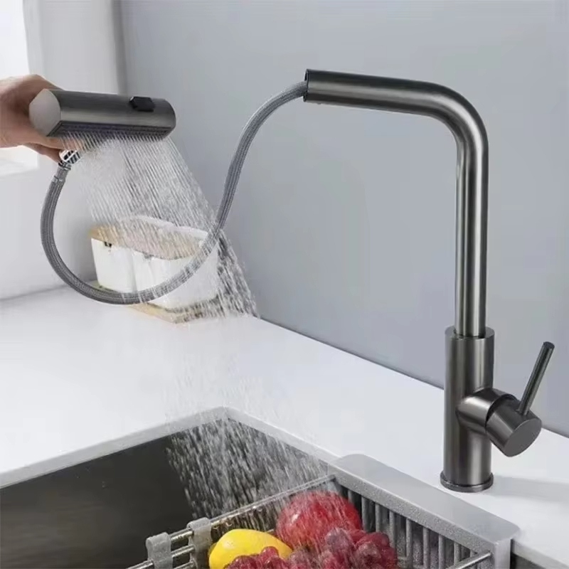 Gunmetalgrå køkkenarmatur med 3 udtræksfunktion, vandfaldsbruser, enkelthuls dækmontering og koldtvandsblandingsarmatur.