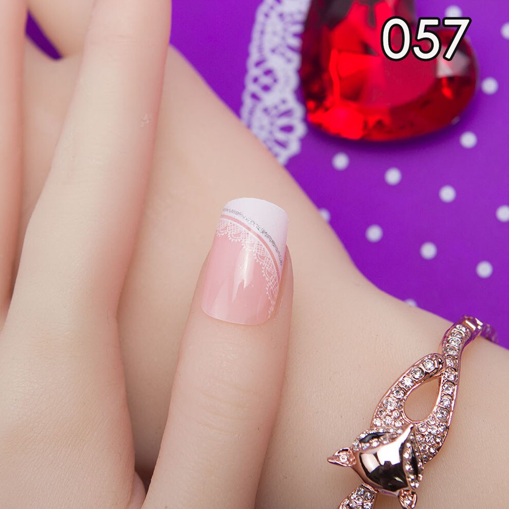 Mode 24 Stk/set 10 Maten Nep Nagels Volledige Cover Franse False Nail Tips Met Dubbelzijdig Nail Sticker 057