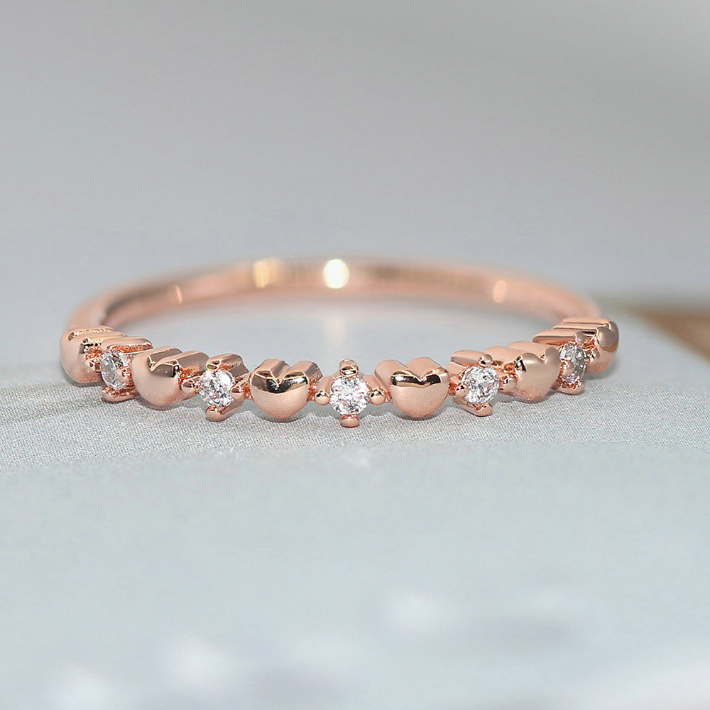 Zhouyang Geometrische Ringen Voor Vrouwen Unieke Stijl Grote Zirconia Zilveren Kleur Bruiloft Engagement Mode-sieraden R655