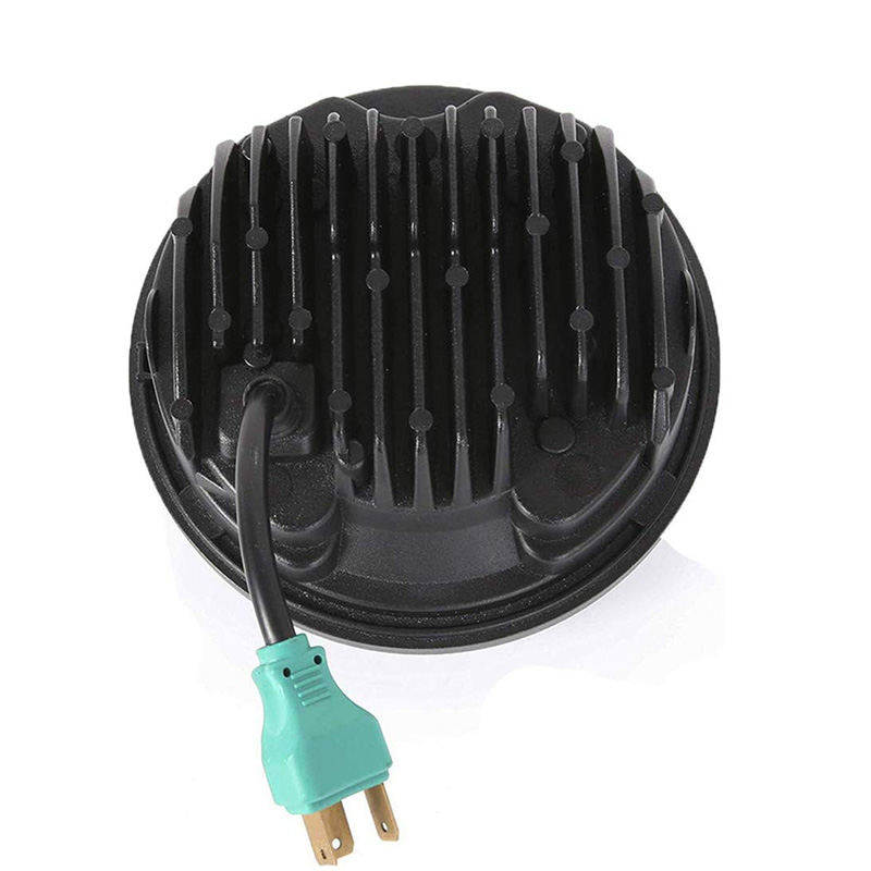 5.75 inch led koplamp Ronde 5 3/4 ''motorcycle projector koplamp H4 Hoge/dimlicht Rijden licht Voor Dyna straat Bob Super 883