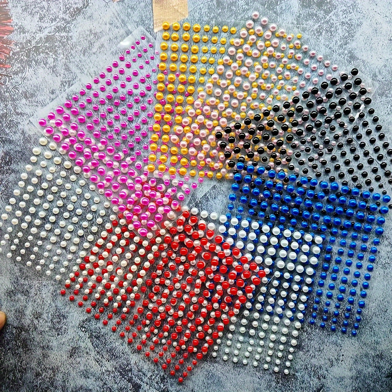 240 stuks/1 vel zelfklevende imitatieparelstickers, glanzende imitatieparelstickers, geschikt voor haar, gezicht, cosmetica