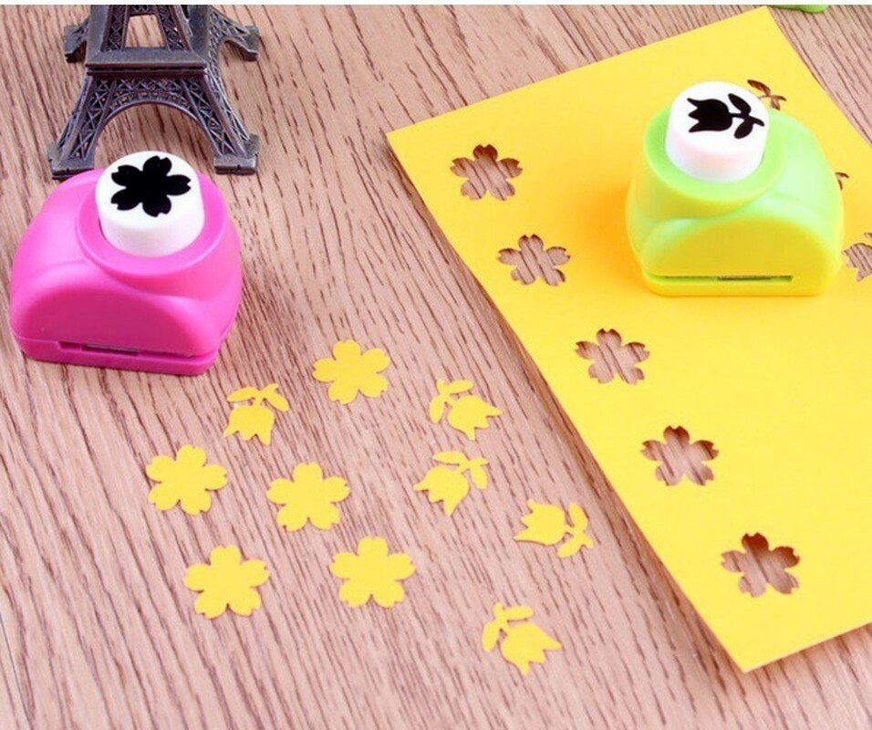 1PCS Kids Toy Stamp Child Mini Printing Paper Hand Shaper Stamp Mold Scrapbook Tags Cards Craft DIY Punch Cutter Tool