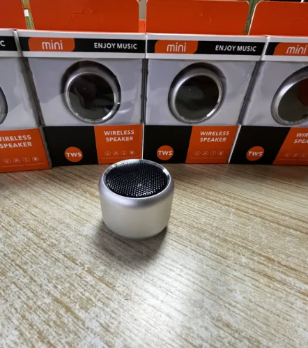 M1 Portable Bluetooth Speaker Music Stereo Surround Mini USB Outdoor Subwoofer Speaker Audio Player Wireless Bluetooth Speaker: grey