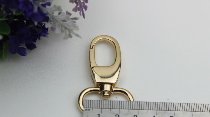 10 stks/partij 2.6 schouderriem de fastener handelen de rol ofing smaakte sleutelhanger karabijn de hond gesp linking gesp
