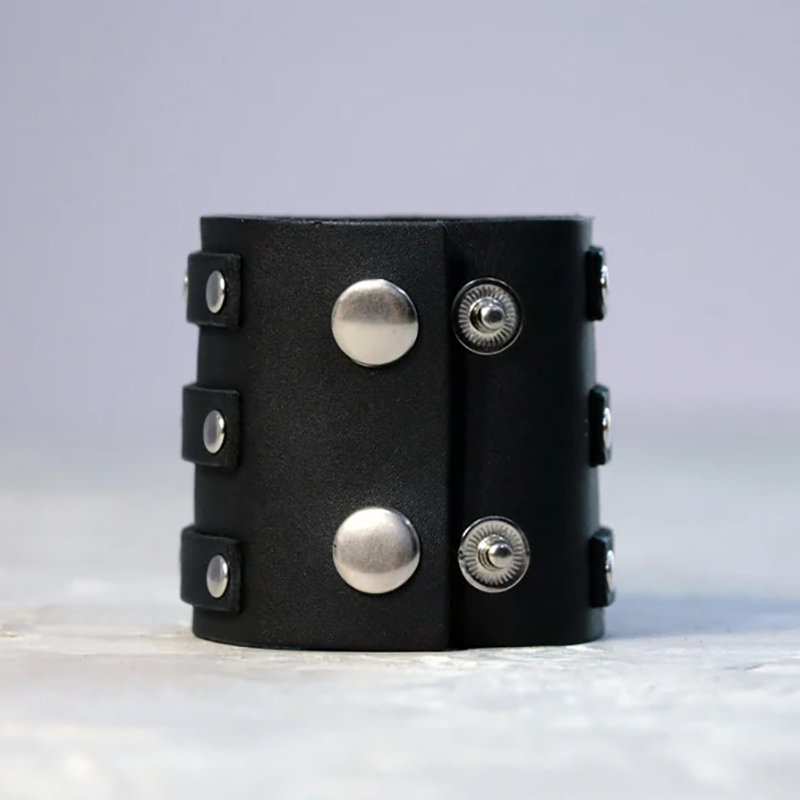 Vintage læderarmbånd armbånd manchet goth metal armbånd skjult spænde justerbar gothic punk armbånd herresmykker
