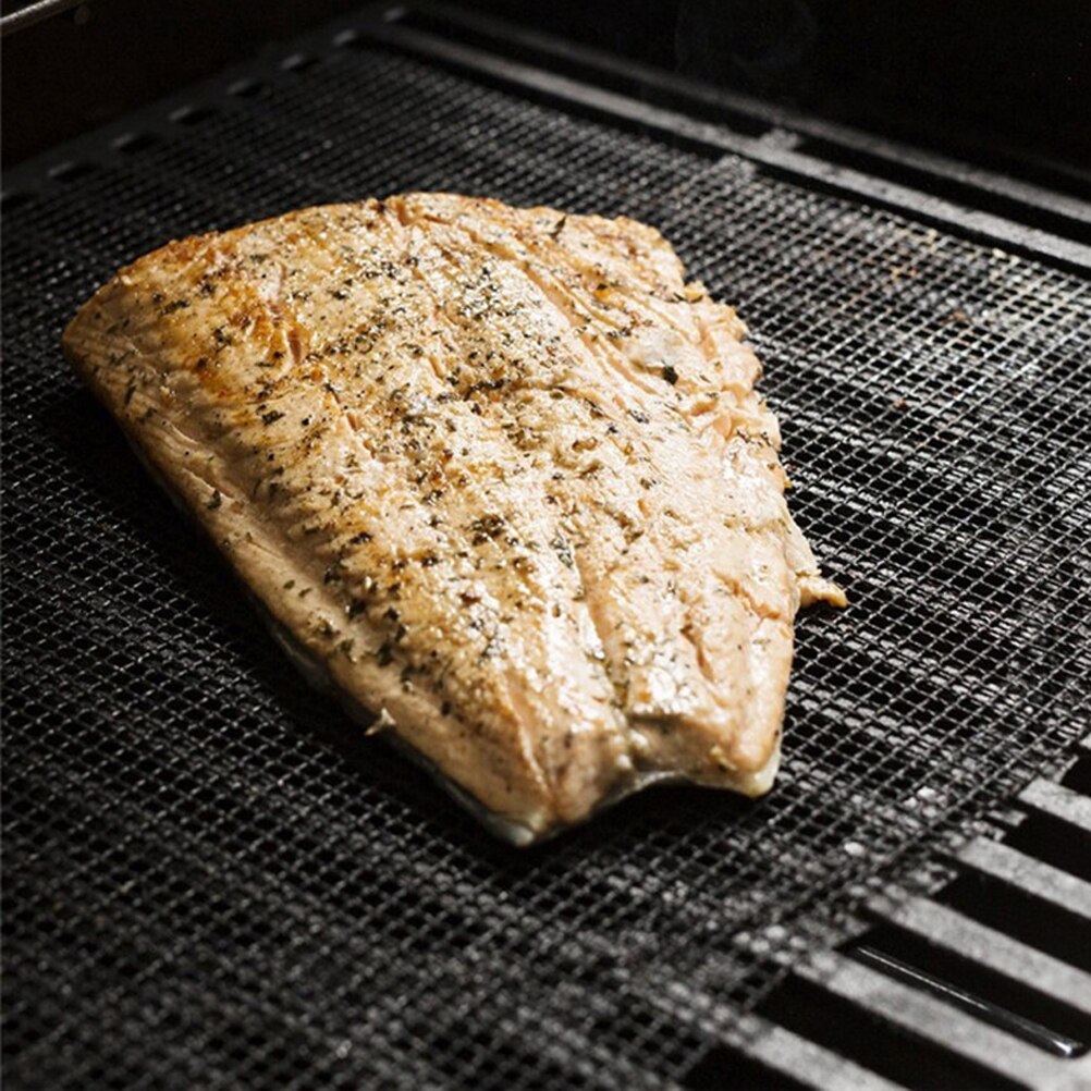Nonstick BBQ Mat Barbecue Grill Mesh Mat Net Cook Grate Cover BBQ Tools Accessories