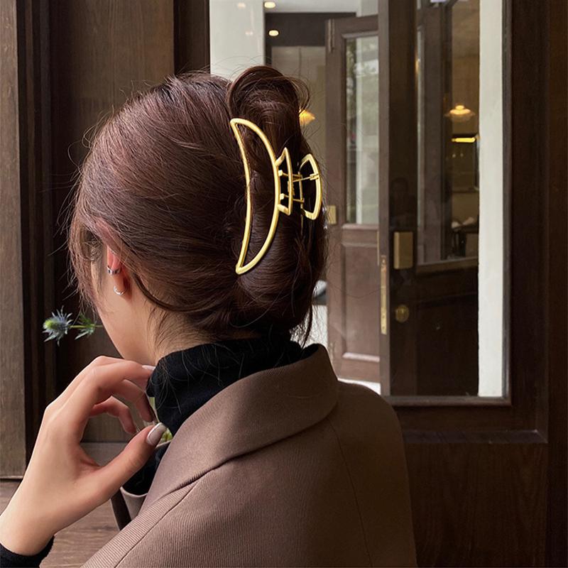 Pinzas para el pelo Vintage para mujer, horquillas de Metal geométricas huecas doradas elegantes, diadema sólida, accesorios para el cabello 2022: 01