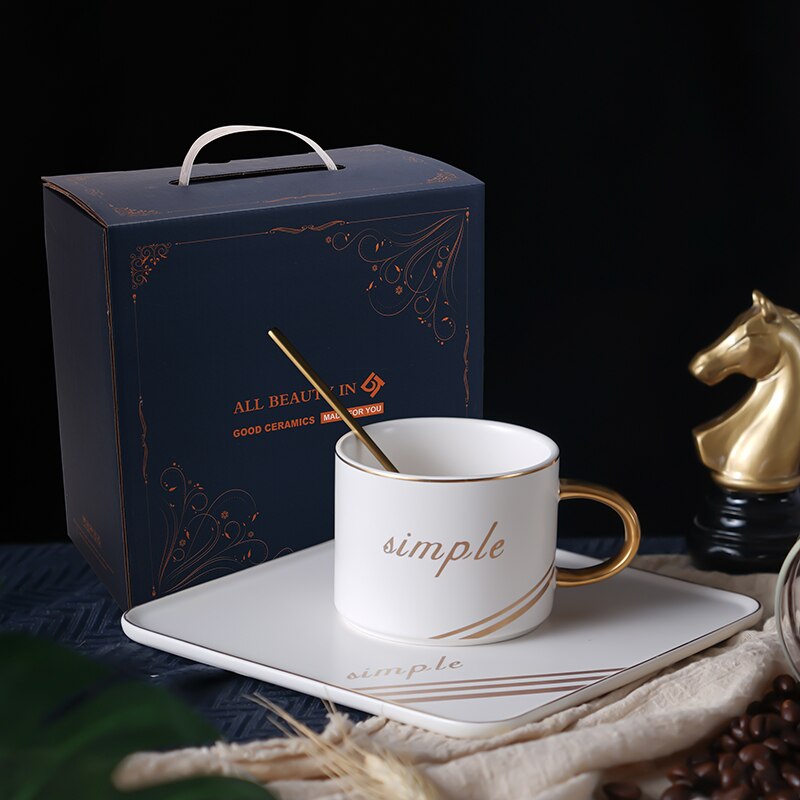 Gouden Rand Luxe Keramische Kantoor Koffie Kop En Schotel Set Melk Thee Mokken Verjaardag Koppels Vrienden Cup Met Lepel geschenkdoos: Matte white with box