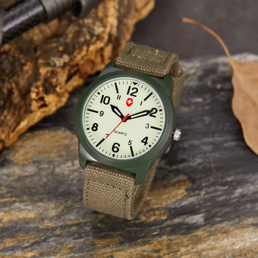 Outdoor Sporten Populaire Heren Stijl Modieuze Casual Waterdicht Horloge Geschikt Voor Heren Lichtgevende Quartz Horloges