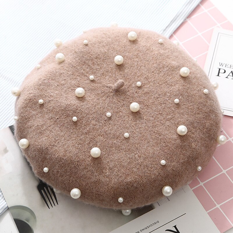 Wool Women Winter berets Luxury pearl rivet Vintage Cashmere Female Warm Vogue beret Hats Girls Flat cap beret for women
