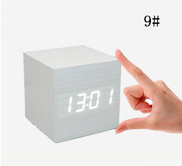 Mini vierkante Voice control functie LED klok Mode Houten meubelen klok Temperatuur en tijd digitale klok