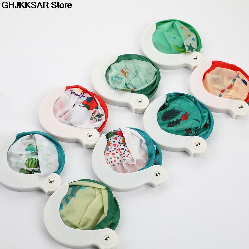 1Pc Draagbare Vouwen Fan Met Handvat Cartoon Mini Fan Vrouwen Zomer Ronde Fan Creatieve Party