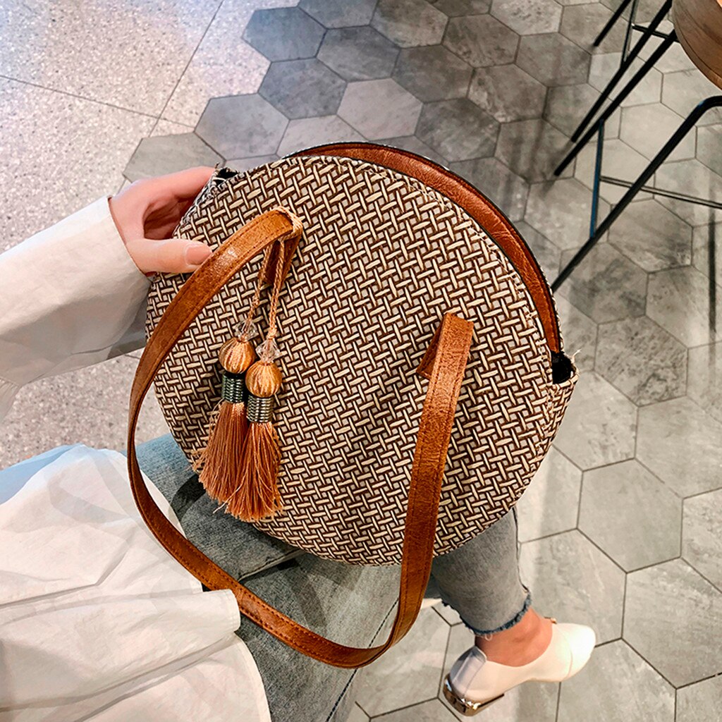 ¡Novedad de ! Bolso de mano de paja con borla redonda, bolso de mimbre de verano para mujer, bolso de playa tejido hecho a mano, novedad en Bohemia: Caqui