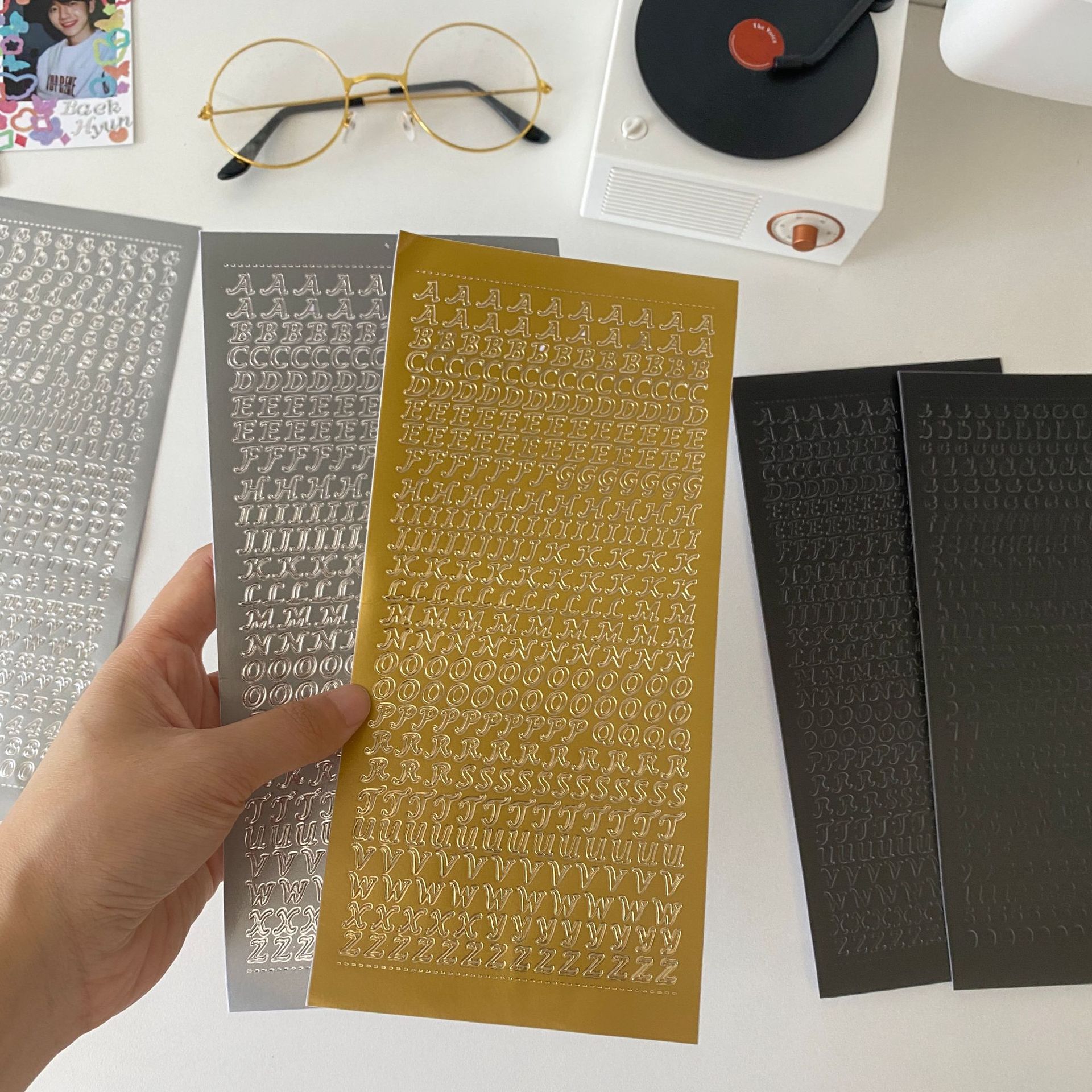 Pegatinas de letras y números para Álbum de tarjetas de Idol DIY, pegatina de diario de Scrapbooking bronce de oro y plata, papelería coreana, 1 hoja