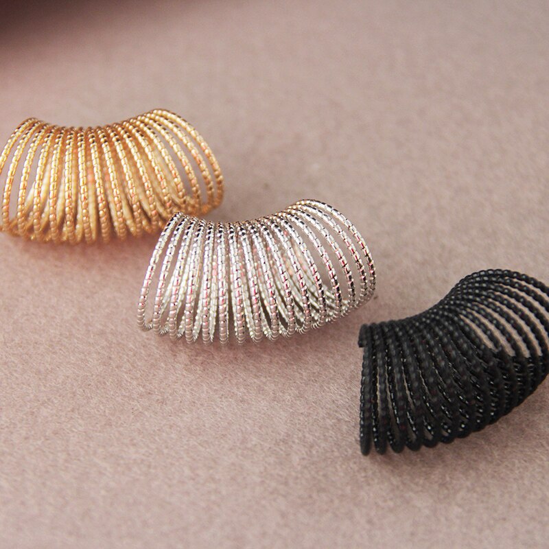 Anillos de aleación con rosca para mujer, anillo para dedo largo dorado y negro, Punk, boda, 1 unidad