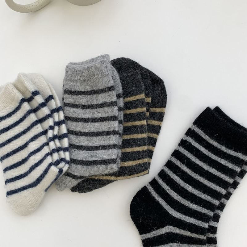 Chaussettes en poils de lapin pour femmes, décontractées à rayures, longues en laine de cachemire, hiver, épaisses et chaudes, Streetwear, chaussettes thermiques d&#39;équipage, , 20%
