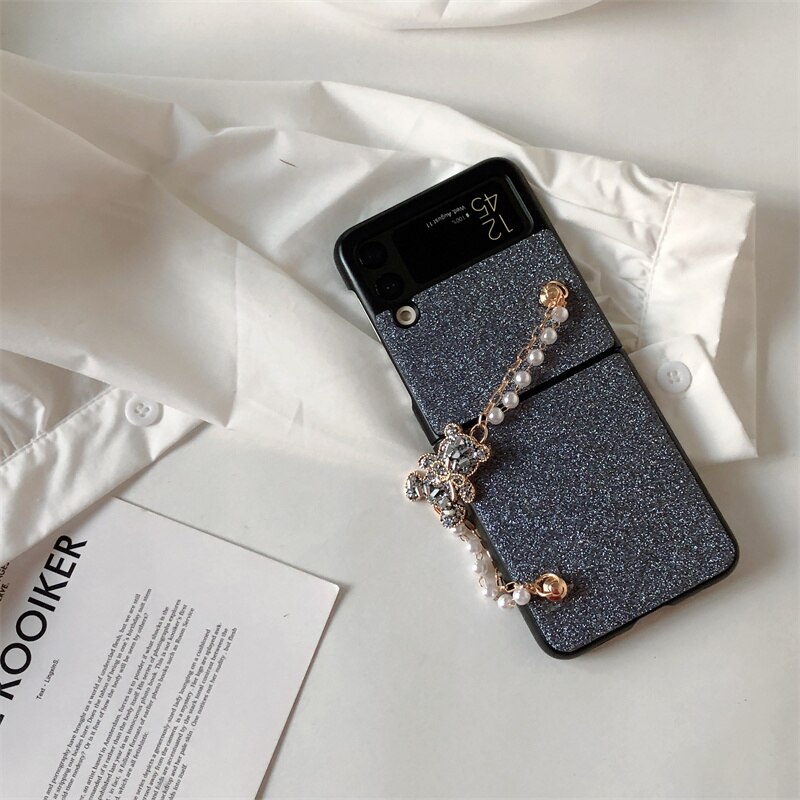 Z Flip3 Phone Case Cute 3D Rhinestone Bear Link Pearl Bracelet Cover For Samsung Galaxy Z Flip 3 5G Full Glitter Powders Cases: Default Title