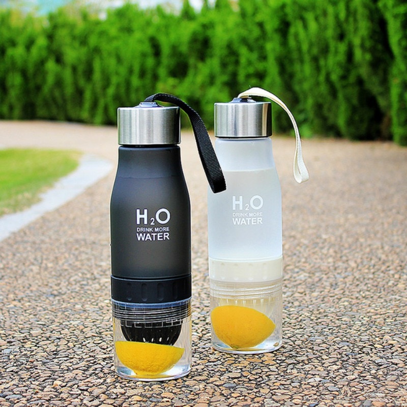 650ml Infuser Water Bottle plastic Fruit infusion Kids Drink Outdoor Sports bottle Juice lemon Portable Kettle Xmas .