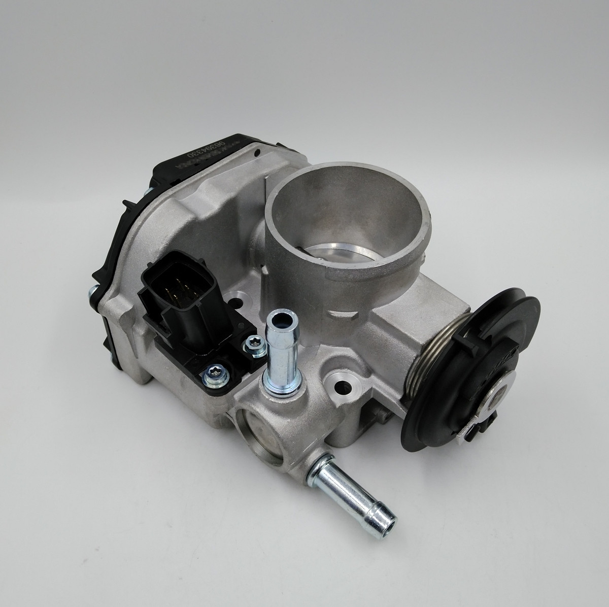 Throttle Body Assembly with Motor and TPS For Daewoo Chevrolet Lacetti Nubira Optra 1.0 OE 96394330 96815480 96447960