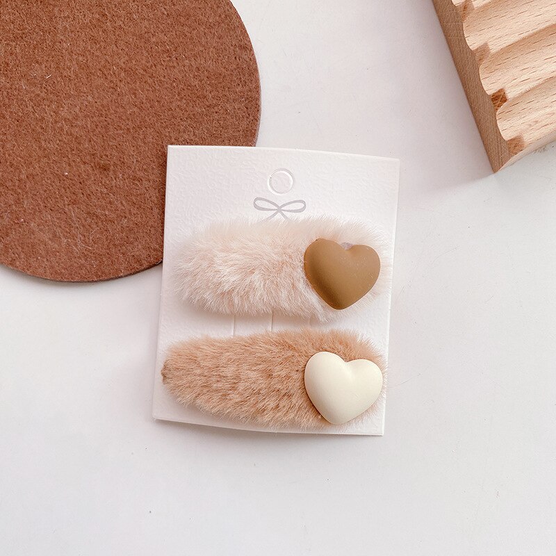2 Stuks Faux Fur Baby Haar Clips Voor Meisjes Haarspelden Leuke Ster Hart Beer Kids Hair Pin Accessoires Baby Barrette hoofddeksels: A