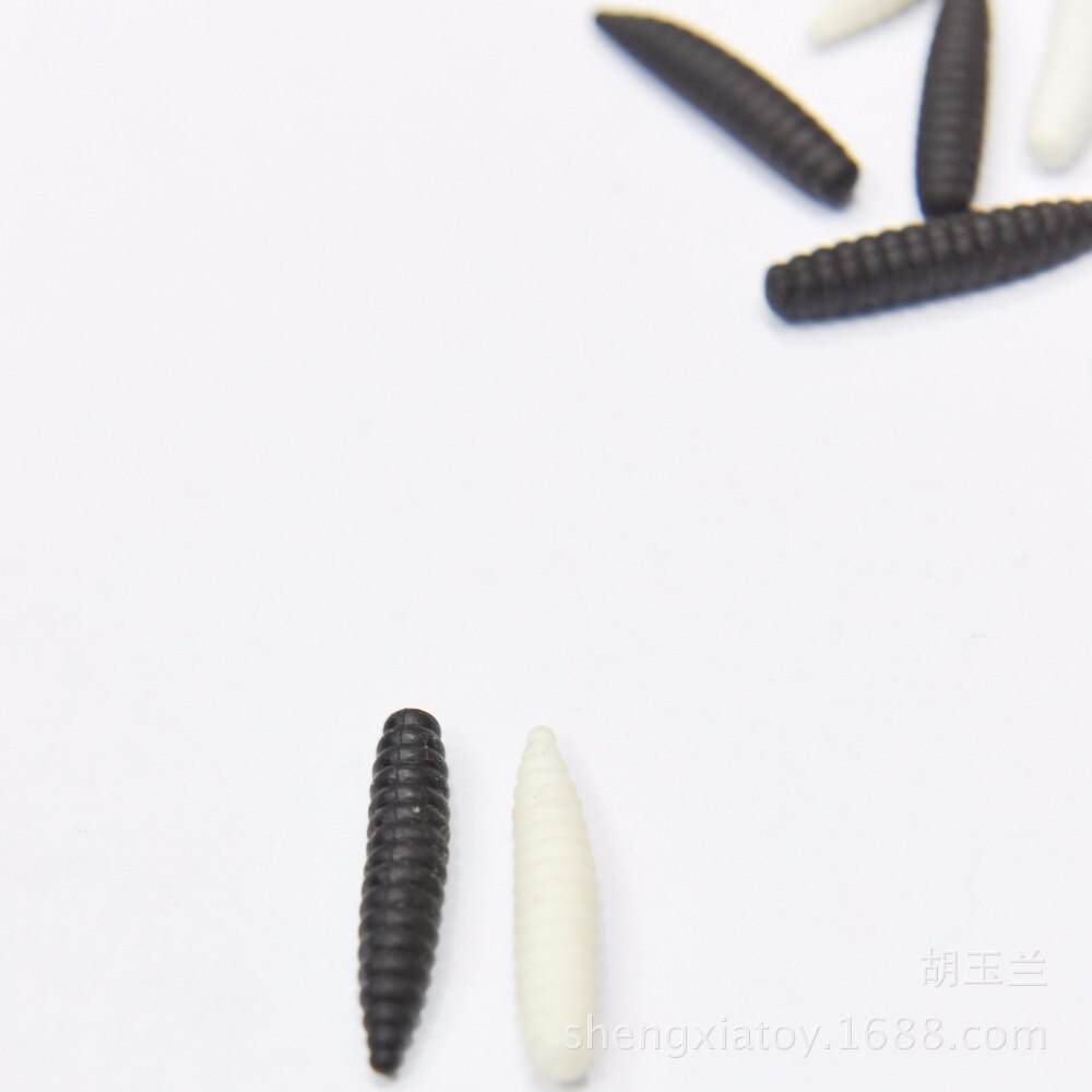 100PCS Lifelike Glow White Black Insect Maggot Vegetable Worm model for fishing Halloween Props Gags Practical Jokes Toy