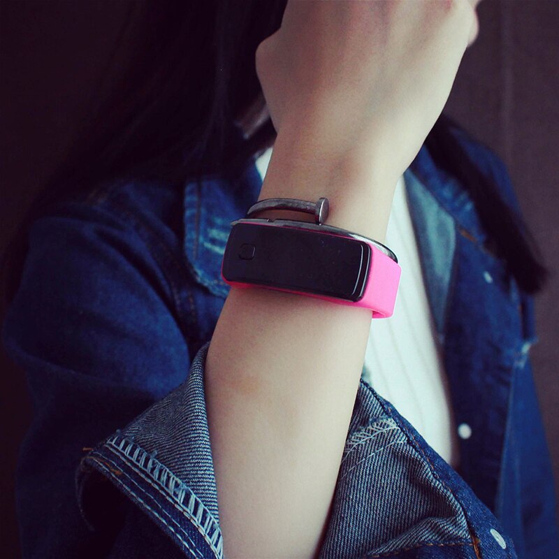 Relogio digitaal kinderhorloge led touchscreen kleurrijke siliconen tienermeisjes kinderhorloges jongens sport elektronisch horloge montre fille