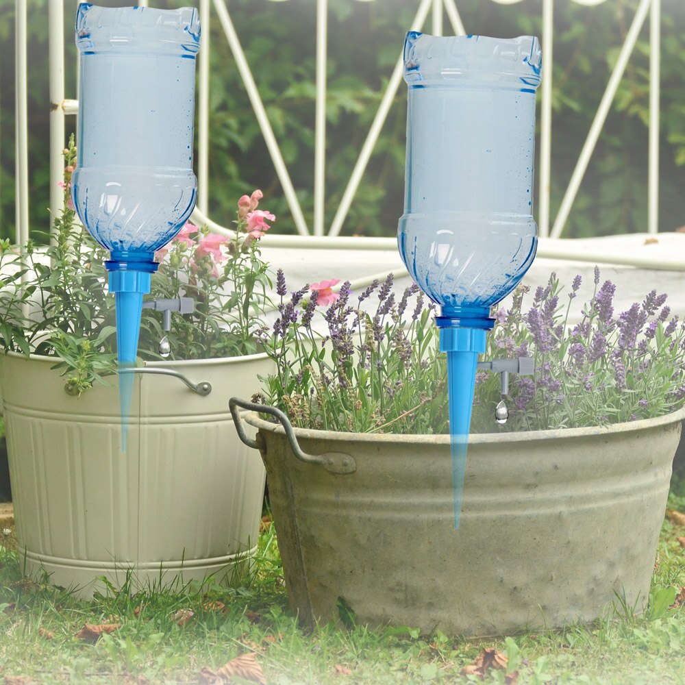 Réglable Auto-Arrosage Conique Canettes Pour Pot De Fleur En Plastique Planteur Automatique Eau Kits D'irrigation Goutte À Goutte Pointe Cône Pile