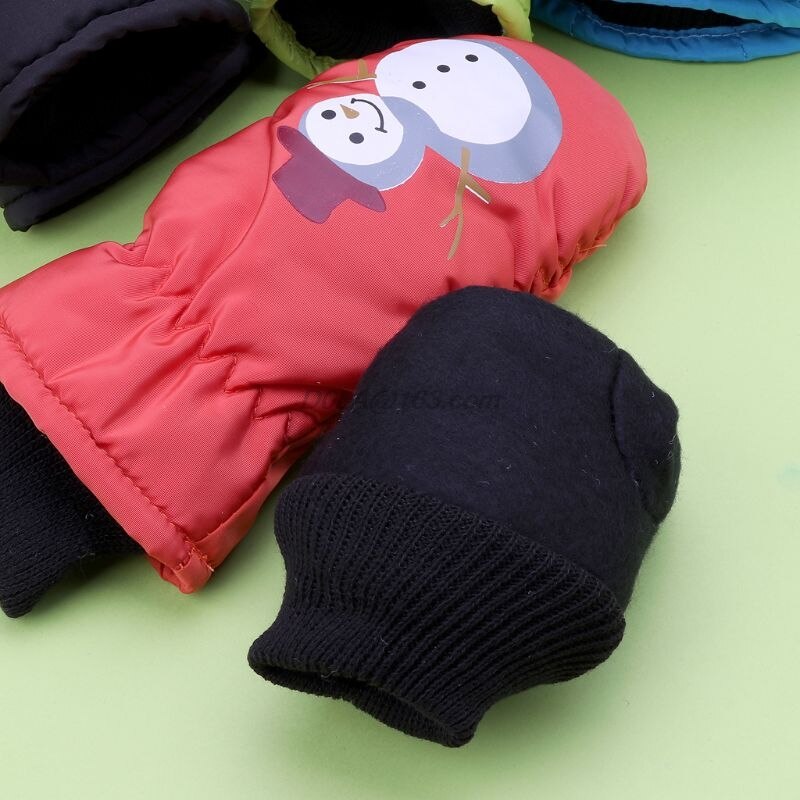 Guantes de esquí de invierno cálido para niños y niñas guantes antideslizantes resistentes al viento resistentes al agua extendidos en la muñeca