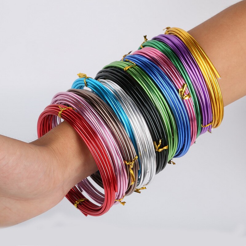 Aankomst Aluminium draad Zachte Metalen Bloemisterij draad Diffierent Kleur Ronde Vormige Diameter 1mm Voor Handgemaakte Naaien Accessoires