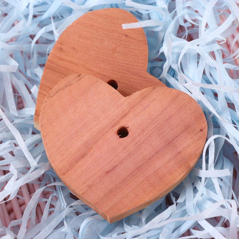 10pcs Cedar Wood Chips Heart Shape Cedar Wood Slices Mothproof Wardrobe Cedar Wood Chip