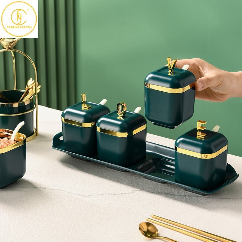 3/4Pcs Plastic Kruiden Tank Keuken Zout Shaker Opslag Organisatie Gereedschap Spice Container Bus Set Familie Spice Organisator