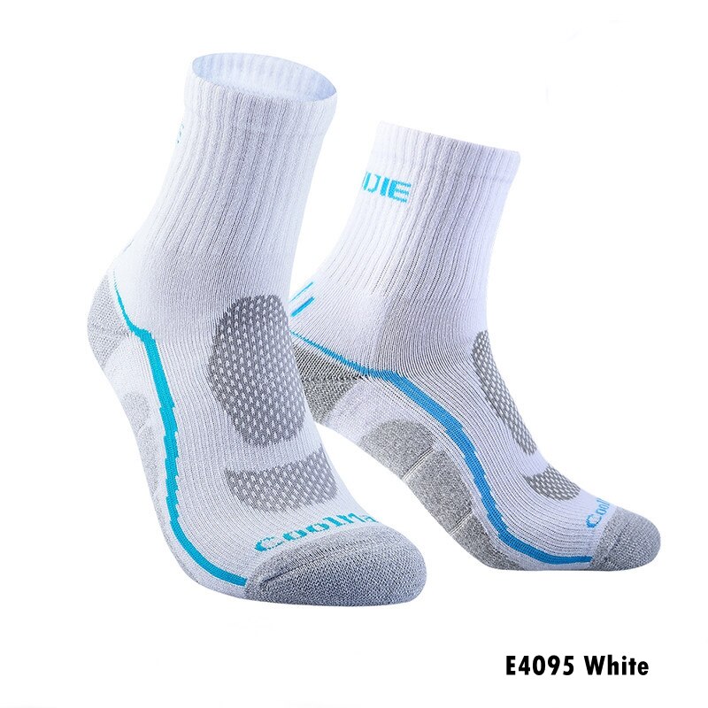 AONIJIE Männer Sport Socken 1 Paar Schnell Trocknend Atmungsaktive Lauf Radfahren Ausbildung Kissen Viertel Kompression Socken: E4095 White / M