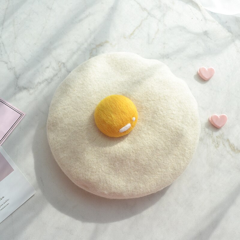 A poached egg ~ manual wool felt lovely Japanese egg yolk beret The painter hat getting autumn and winter