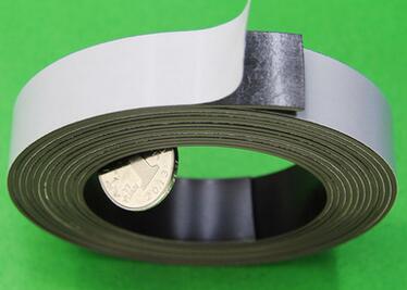 2 Meter Zelfklevende Flexibele Magnetische Strip Magneet Tape Width20x1.5mm Ad/Onderwijs Rubber Magneet 20*1.5Mm