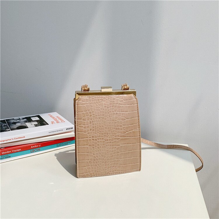 Vinatge Alligator Clip Shell Women Shoulder Bags Messenger Bag Luxury Pu Leather Crossbody Bag Female Small Purses: Khaki