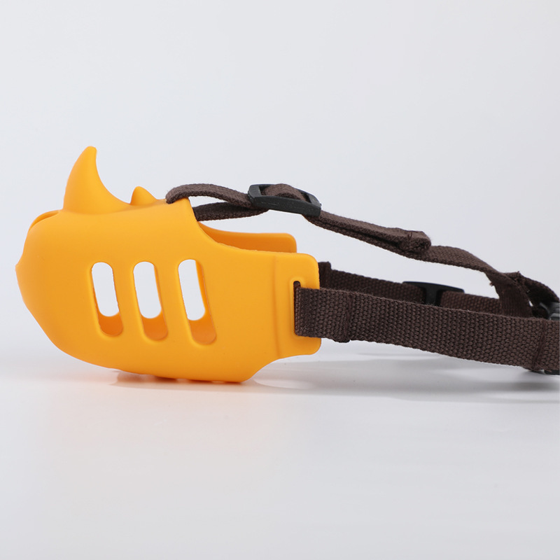 Bozal ajustable para perro, cesta fuerte transpirable de silicona suave para perros pequeños, medianos y grandes, para dejar de morder y masticar: M / YELLOW