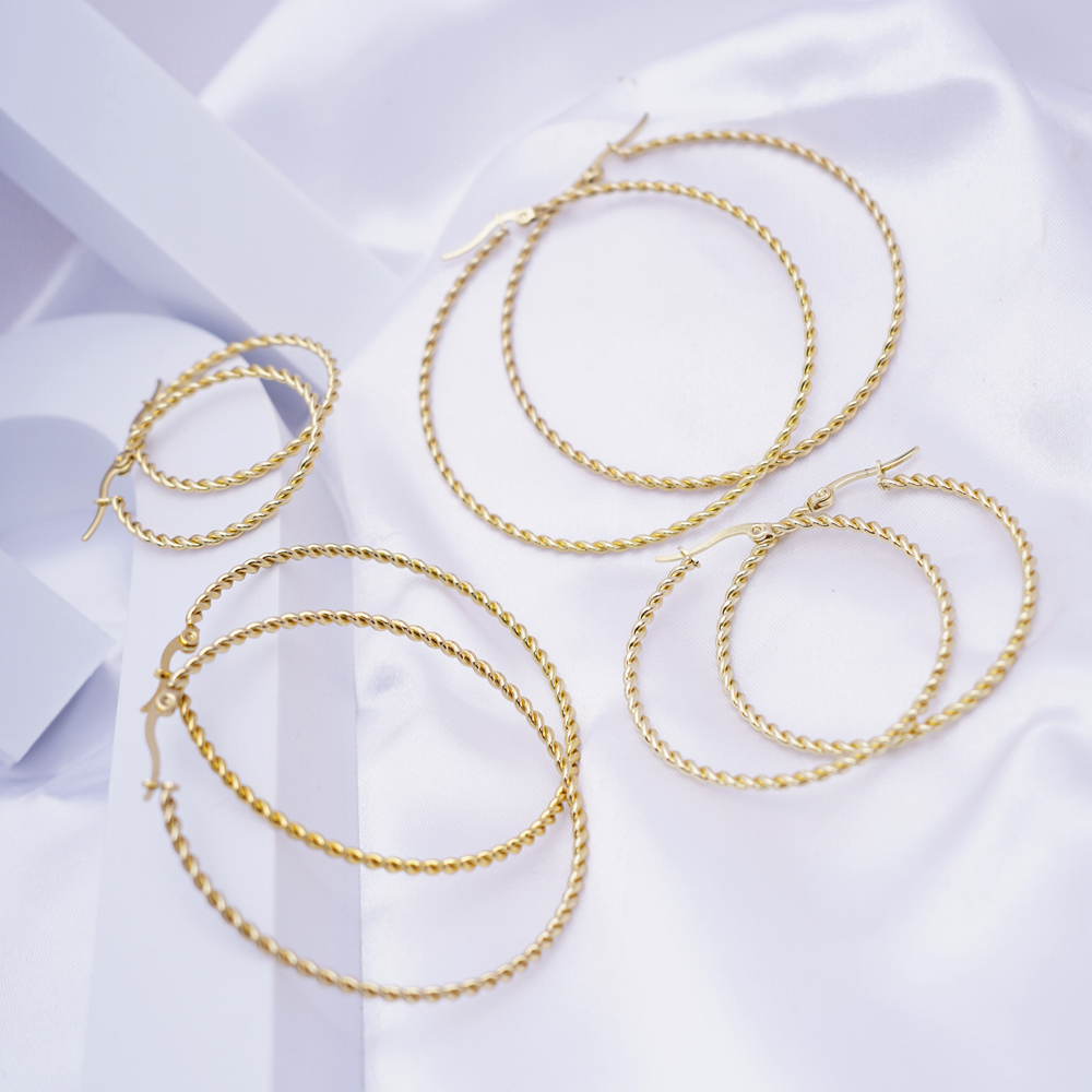 Essff 4 Verschillende Maten Rvs Punk Mens/Womens Oorbellen Gold Clip Oorbellen Hoop Ronde Cirkel Piercing Opknoping Oorbel