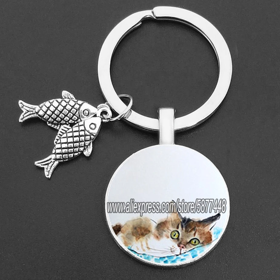 Ondeugende kat en vis glazen hanger sleutelhanger schattige kat die wil vis eten sleutelhangers voor vrouwen en schattig meisje: Lichtblauw