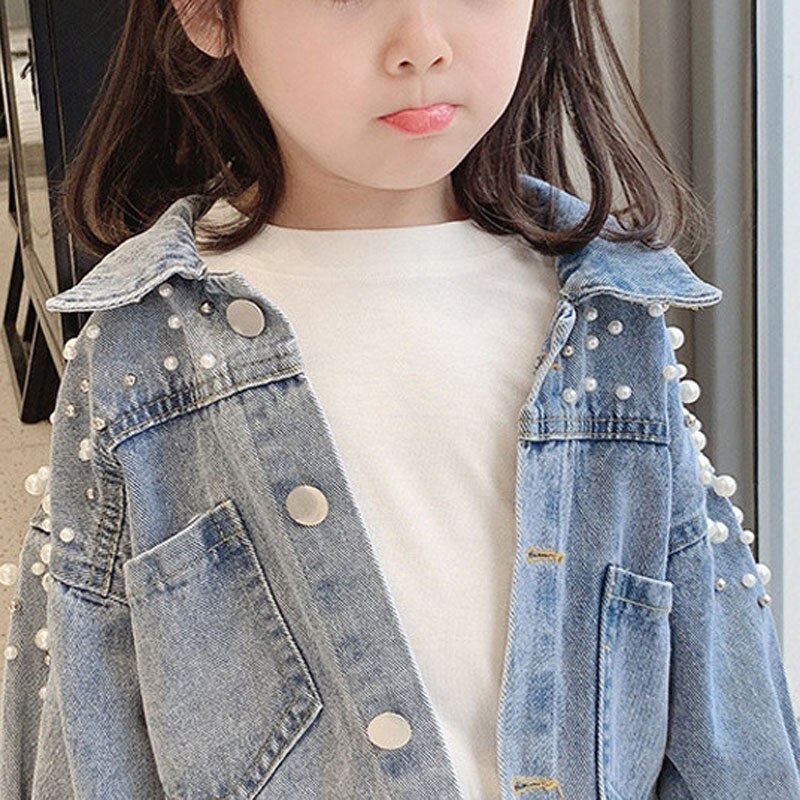Giacca di jeans per ragazze primaverili e autunnali 2024 autunno coreano nuova giacca cardigan con bottoni superiori con risvolto dolce manica lunga allentata