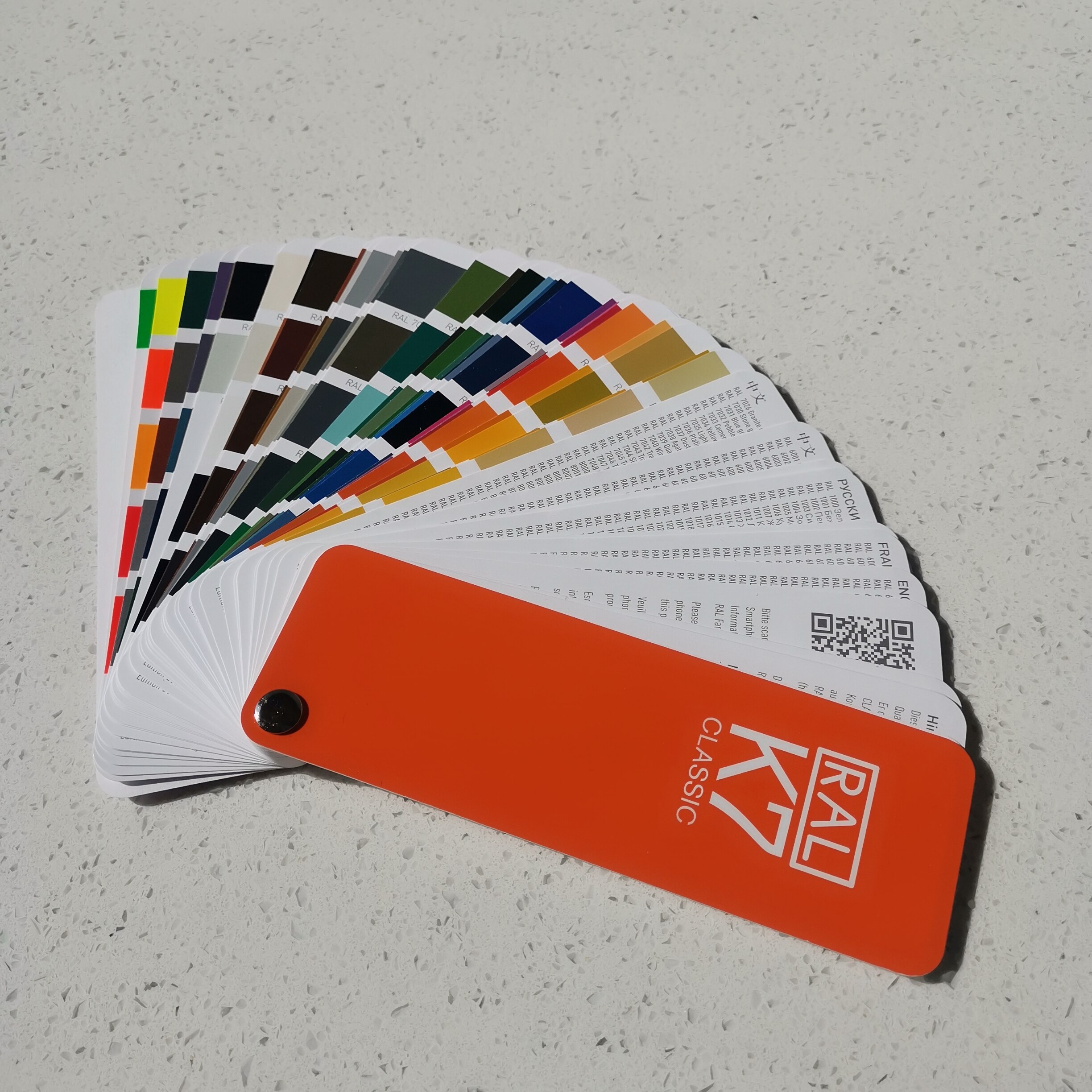Duitsland Ral K7 Internationale Standaard Kleur Kaart Raul-Verf Coatings Met Een Doos