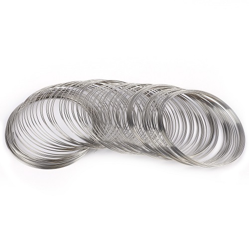 100 løkker 0.6mm memory beading ståltråd til gør-det-selv smykker fund armbånd armbånd fremstilling tilbehør: Rhoium
