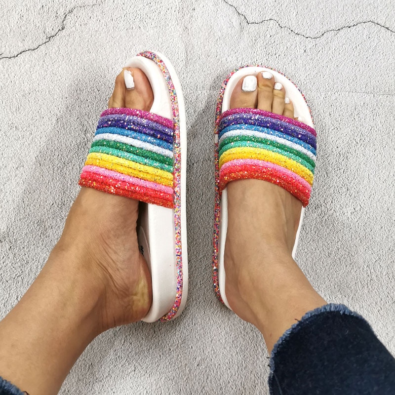 Tyk bund komfort udenfor kvinder sandaler sommer strandsko bling farverige kvindelige slides fodtøj sommersko