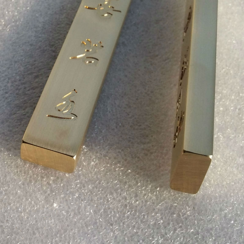 2pcs Brass Paperweights Chinese Brush Painting Calligraphy Paperweights Student Simple Delicate Paperweight Rice Paper Pressing