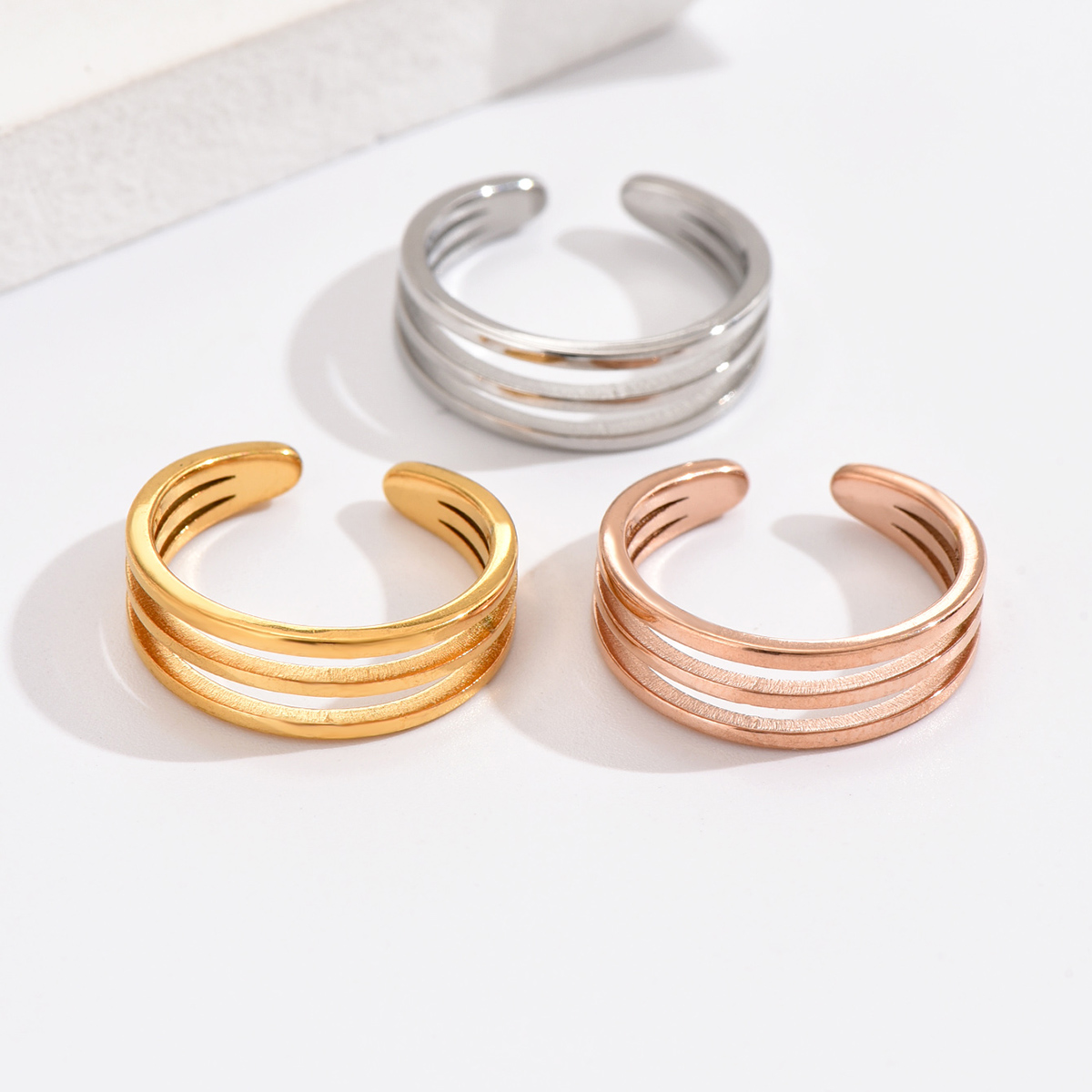 Anillo de pie Simple de acero inoxidable para mujer, niña y hombre, joyería para vacaciones en la playa, 3 uds.: Rodio plateado