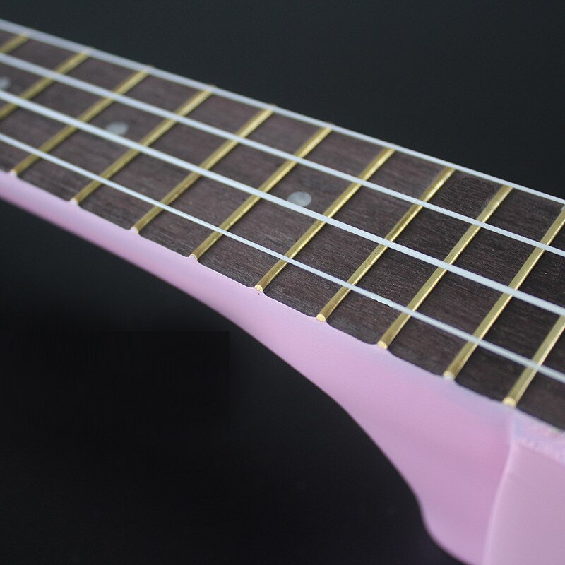 Ukulele Roze 21 Inch 4 Strings Ukelele Goedkope Hawaii Mini Gitaar Hartvormige Tone Hole Basswood Hout