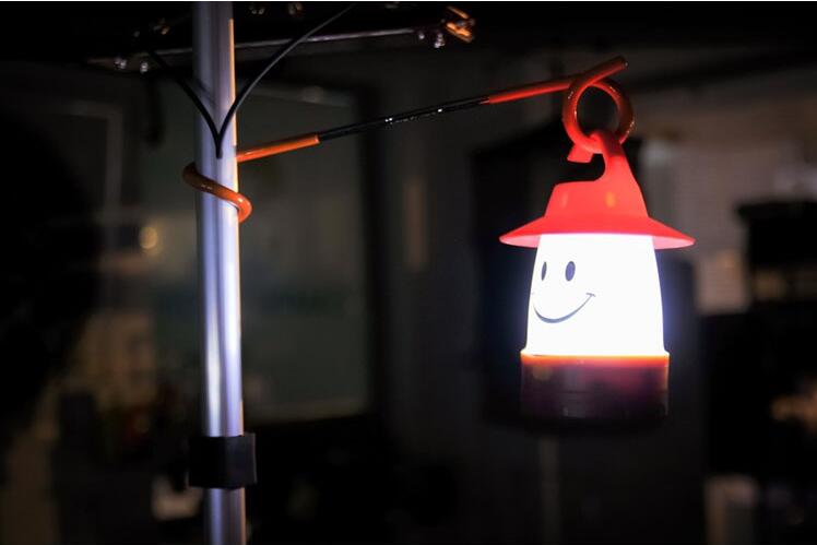 Moving Table Lamp for Party Indoor Outdoor , Smile lantern Smile Face Portable LED Night Light