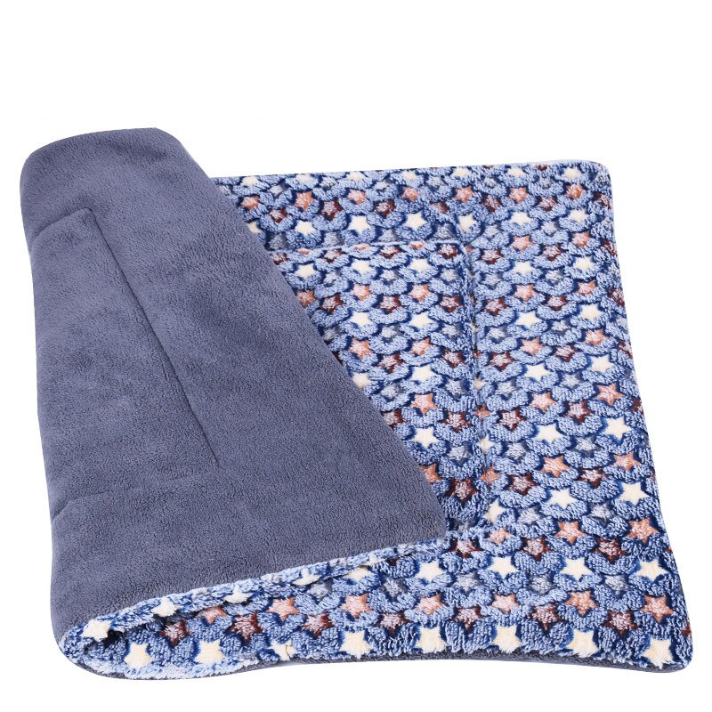 Colchoneta para perro suave y cálida, manta de franela, sofá para cama de perros y gatos, cojín para mascotas, funda para dormir para perros pequeños, almohadilla para gatos, accesorios para mascotas: Blue stars / 42x55cm