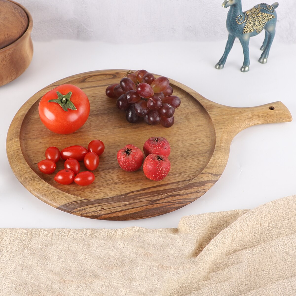 Cutting Board, Serving Board with Handles, Charcuterie Platter for Kitchen,Wood Rectangle Board for Pizza,Bread,Vegetables,Fruit