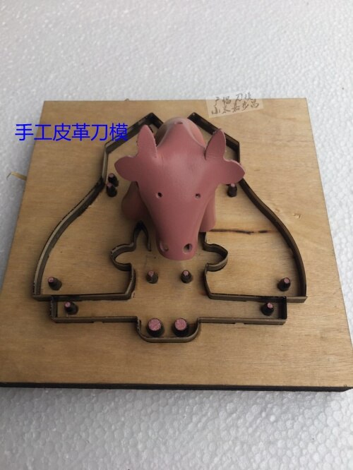 Læder dørskåret stål regel håndstansværktøj til diy nøglering nøglering dyr elefant vedhæng håndlavet læderfartøj: Ko